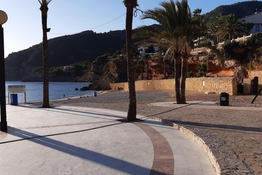 House In The Center Of Albir, 2 Min Walk From The Beach El Albir Eksteriør billede
